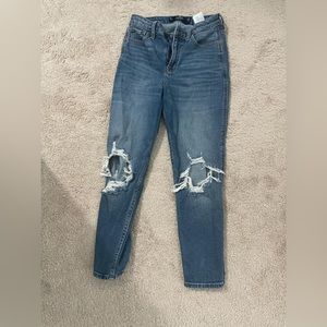 Hollister Ultra High Rise Lightly Worn Ripped Jeans
